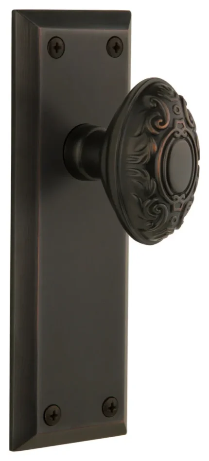 Grandeur Fifth Avenue Privacy with Grande Victorian Knob in Timeless Bronze